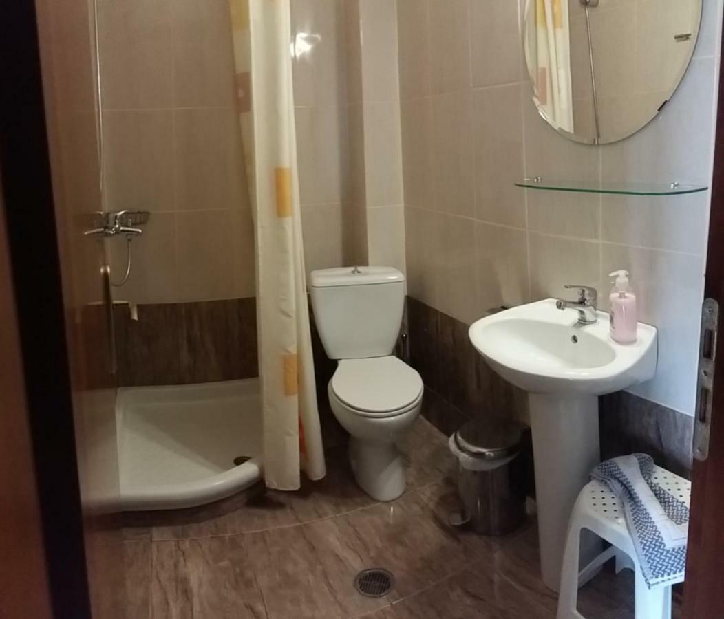 Gougousis Apartments Kaloyiros Экстерьер фото